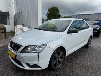Schadeauto Seat Toledo 1.2 TSI FR Connect 2016/4