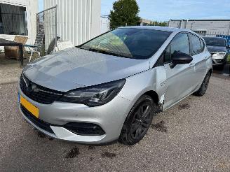 Schadeauto Opel Astra 1.2 Design & Tech 2021/11