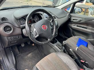 Fiat Punto Evo 1.4-16V Multiair Emotion picture 7