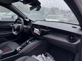 Alfa Romeo Junior 1.2 Turbo Hybrid Ibrida Ti AUTOMAAT picture 15