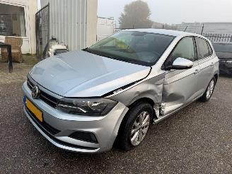 skadebil auto Volkswagen Polo 1.0 AUTOMAAT TSI Comfortline Business 2018/5