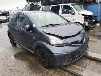 Toyota Aygo Aygo (B10), Hatchback, 2005 / 2014 1.0 12V VVT-i picture 2