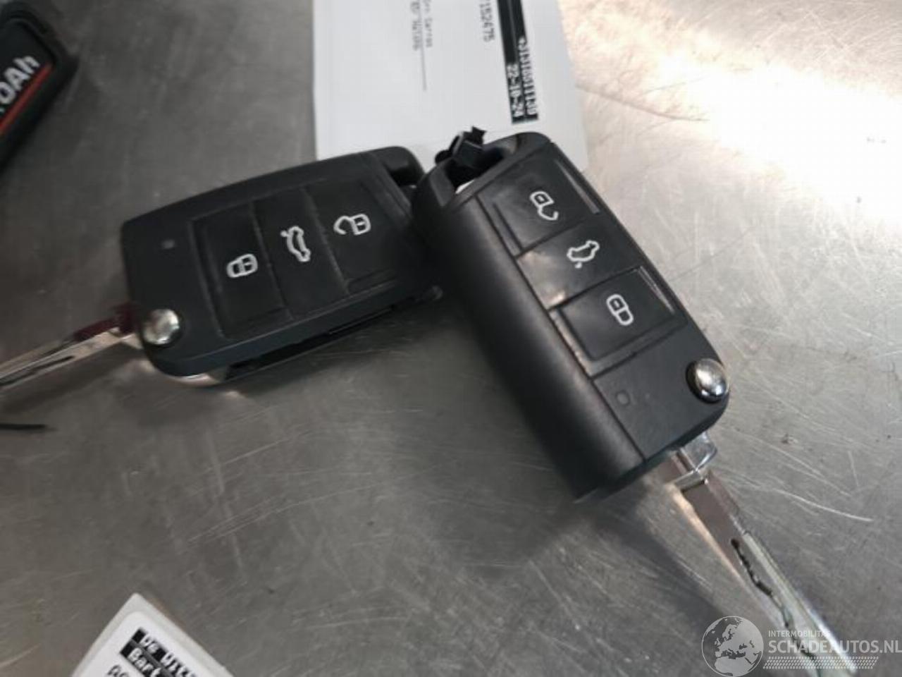 Volkswagen Polo Polo VI (AW1), Hatchback 5-drs, 2017 1.0 TSI 12V