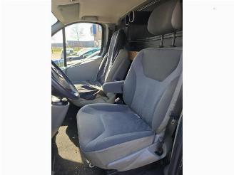 Opel Vivaro Vivaro, Van, 2000 / 2014 2.5 CDTI 16V picture 16