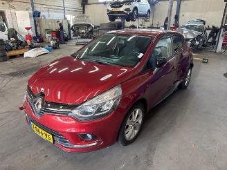 Sloopauto Renault Clio Clio IV (5R), Hatchback 5-drs, 2012 / 2021 0.9 Energy TCE 90 12V 2017/11