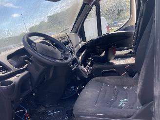 Iveco Daily Daily 35s16 Automaat Airco picture 10
