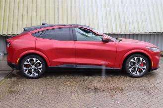 Ford USA Mustang Mustang Mach-E, SUV, 2020 98kWh AWD picture 2