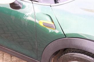 Mini Cooper Mini (F55), Hatchback 5-drs, 2013 1.5 12V Cooper picture 20