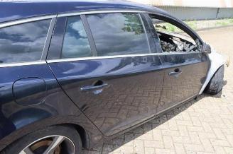 Volvo V-60 V60 I (FW/GW), Combi, 2010 / 2018 2.4 D6 20V AWD Twin Engine Plug-in Hybrid picture 13