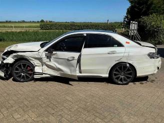 Mercedes E-klasse E-Klasse AMG (W212), Sedan, 2009 / 2016 5.5 E-63 S AMG V8 32V 4-Matic picture 6