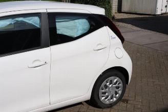 Toyota Aygo Aygo (B40), Hatchback, 2014 1.0 12V VVT-i picture 35