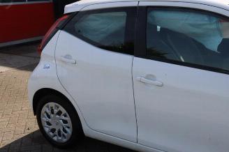 Toyota Aygo Aygo (B40), Hatchback, 2014 1.0 12V VVT-i picture 26