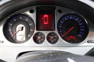 Volkswagen Passat Passat Variant (3C5), Combi, 2005 / 2010 3.2 FSI V6 32V 4Motion picture 18