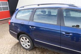 Volkswagen Passat Passat Variant (3C5), Combi, 2005 / 2010 2.0 TDI 140 picture 30