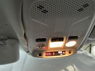 Peugeot 2008 2008 (UD/UK/UR/US/UX), MPV, 2019 1.2 VTi 12V PureTech 100 picture 29