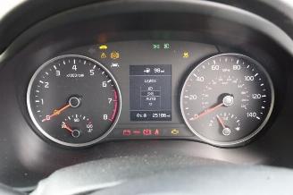 Kia Stonic Stonic (YB), SUV, 2017 1.0i T-GDi 12V picture 21