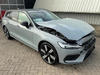 Purkuautot passenger cars Volvo V-60 V60 II (ZW), Combi, 2018 2.0 B3 16V Mild Hybrid 2023/10