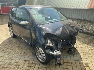 Volkswagen Up! Up! (121), Hatchback, 2011 1.0 12V 60 picture 1