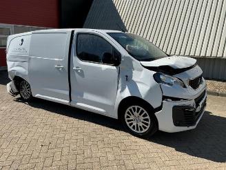 Vrakbiler auto Peugeot Expert Expert (V1/VA/VB/VE/VF/VT/VY), Van, 2016 2.0 Blue HDi 145 16V 2023/6