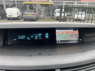 Renault Grand-espace 2.0 T DYNAMIQUE 7 P picture 10