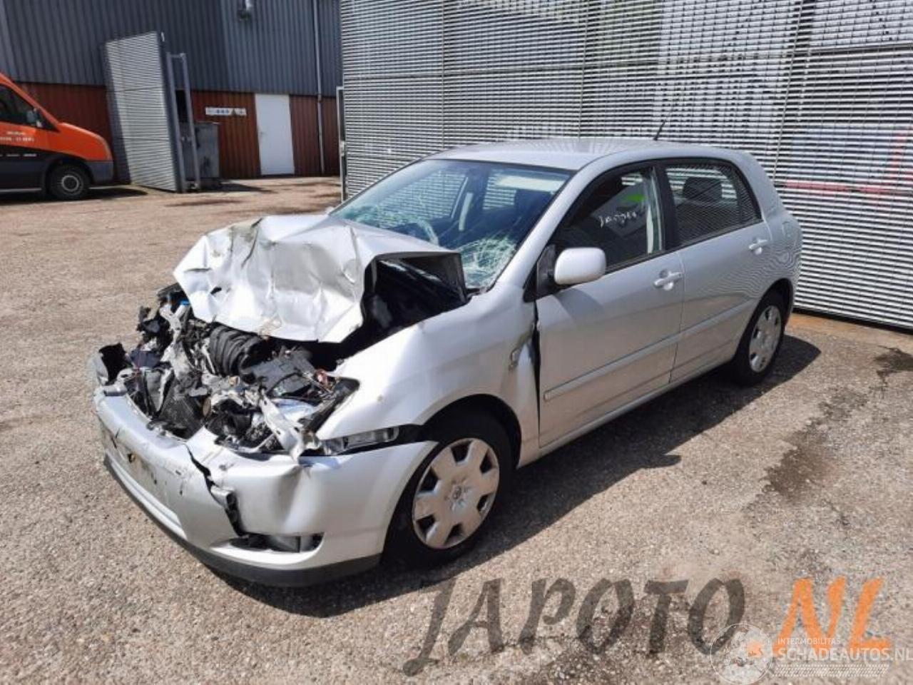 Toyota Corolla Corolla (E12), Hatchback, 2002 / 2007 1.6 16V VVT-i