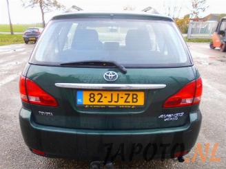 Toyota Avensis-verso Avensis Verso (M20), MPV, 2001 / 2005 2.0 D-4D 16V picture 5