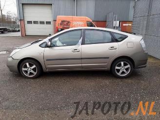 Toyota Prius Prius (NHW20), Liftback, 2003 / 2009 1.5 16V picture 2