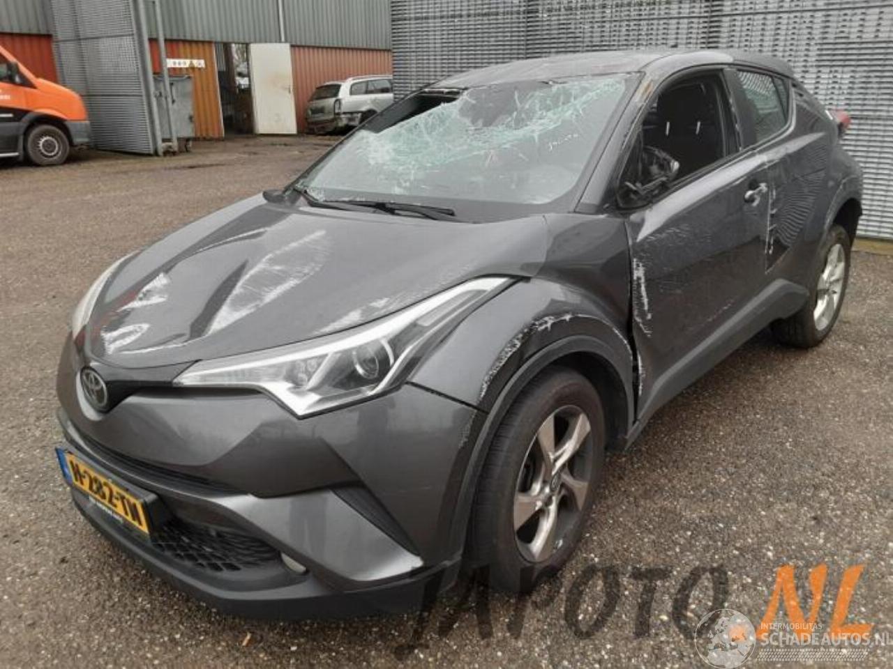 Toyota C-HR C-HR (X1,X5), SUV, 2016 1.2 16V Turbo