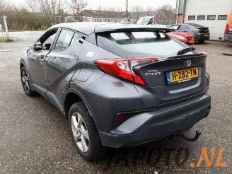 Toyota C-HR C-HR (X1,X5), SUV, 2016 1.2 16V Turbo picture 3