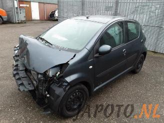 Toyota Aygo Aygo (B10), Hatchback, 2005 / 2014 1.0 12V VVT-i picture 8