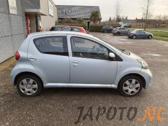 Toyota Aygo Aygo (B10), Hatchback, 2005 / 2014 1.0 12V VVT-i picture 5