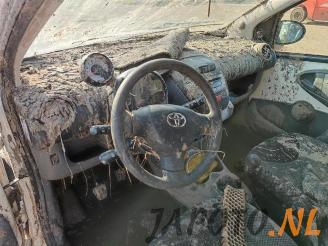 Toyota Aygo Aygo (B10), Hatchback, 2005 / 2014 1.0 12V VVT-i picture 9