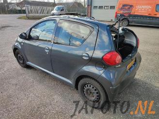 Toyota Aygo Aygo (B10), Hatchback, 2005 / 2014 1.0 12V VVT-i picture 3