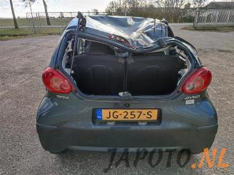 Toyota Aygo Aygo (B10), Hatchback, 2005 / 2014 1.0 12V VVT-i picture 4