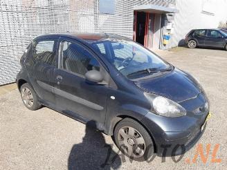 Toyota Aygo Aygo (B10), Hatchback, 2005 / 2014 1.0 12V VVT-i picture 6