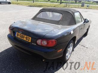 Mazda MX-5 MX-5 (NB18/35/8C), Cabrio, 1998 / 2005 1.6i 16V picture 4