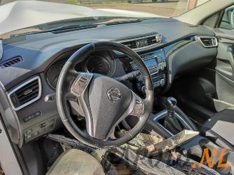 Nissan Qashqai Qashqai (J11), SUV, 2013 1.2 DIG-T 16V picture 11