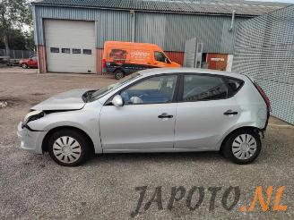 Hyundai I-30 i30 (FD), Hatchback, 2007 / 2011 1.6 CRDi 16V VGT HP picture 2