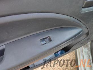 Mitsubishi Space-star Space Star (A0), Hatchback, 2012 1.0 12V picture 12