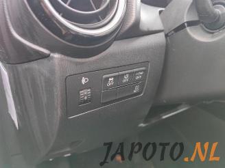Mazda 2 2 (DJ/DL), Hatchback, 2014 1.5 SkyActiv-G 90 picture 11