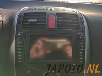 Toyota Auris Auris (E15), Hatchback, 2006 / 2012 1.8 16V HSD Full Hybrid picture 14