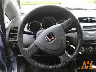 Honda Jazz Jazz (GD/GE2/GE3), Hatchback, 2002 / 2008 1.2 i-DSi picture 13