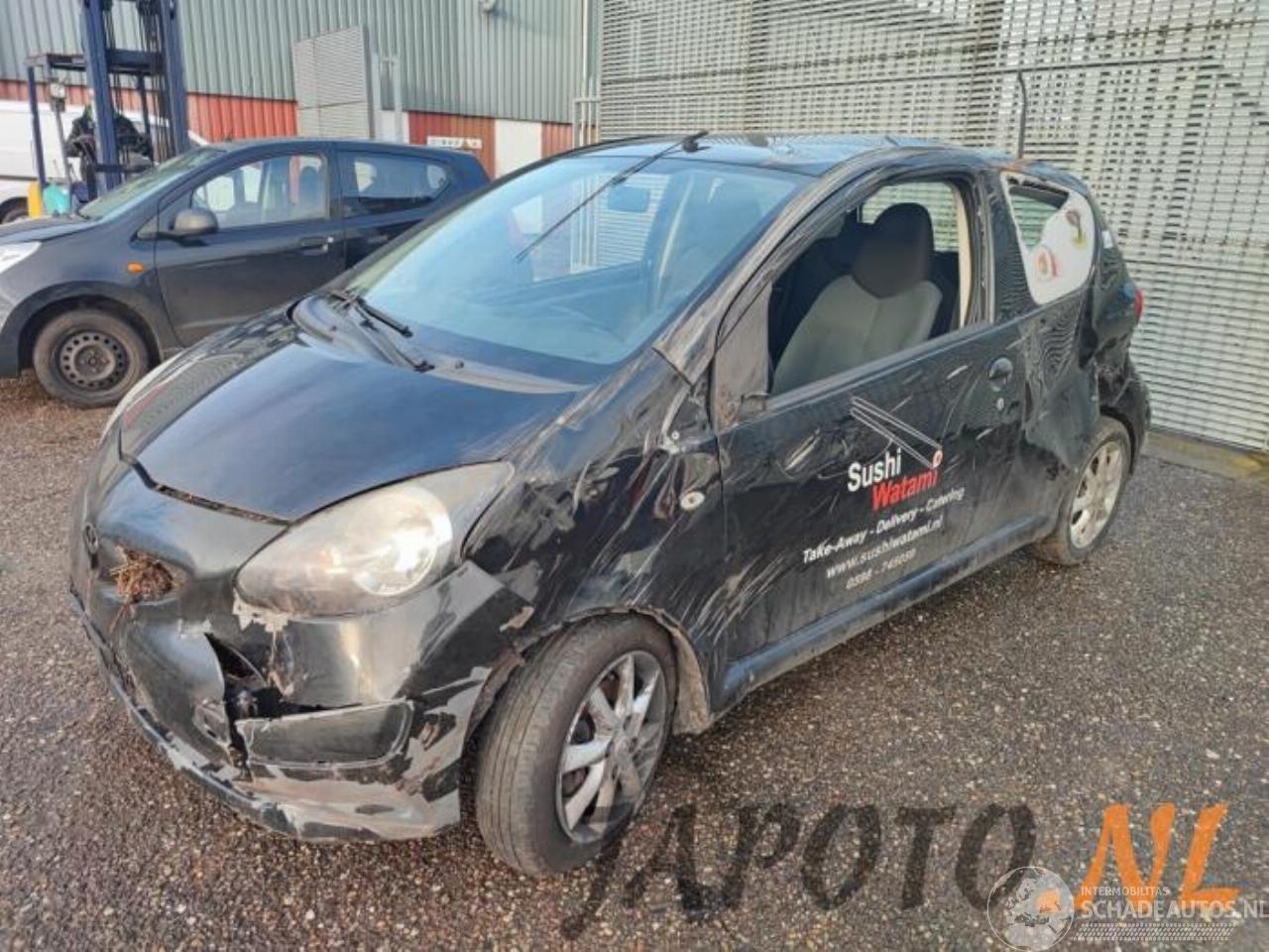 Toyota Aygo Aygo (B10), Hatchback, 2005 / 2014 1.0 12V VVT-i