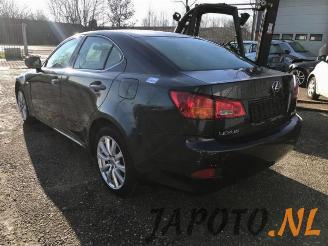 Lexus IS  picture 3