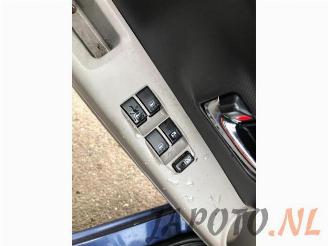 Daihatsu Sirion Sirion 2 (M3), Hatchback, 2005 1.3 16V DVVT picture 12