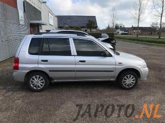 Mazda Demio Demio (DW), MPV, 1996 / 2003 1.5 16V picture 6