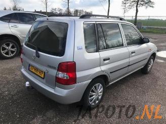 Mazda Demio Demio (DW), MPV, 1996 / 2003 1.5 16V picture 5