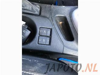 Toyota Auris Auris (E18), Hatchback 5-drs, 2012 / 2019 1.8 16V Hybrid picture 15