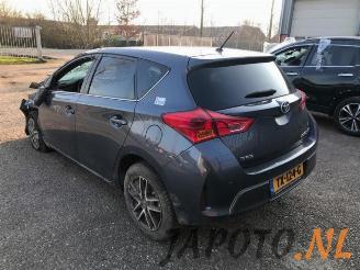 Toyota Auris Auris (E18), Hatchback 5-drs, 2012 / 2019 1.8 16V Hybrid picture 3