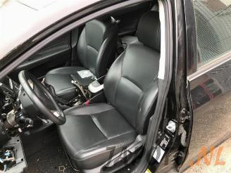 Toyota Auris Auris (E15), Hatchback, 2006 / 2012 1.6 Dual VVT-i 16V picture 10